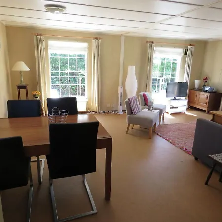 Detached Chalet With Nice Terrace, Near Recreational Lake * Hensbroek