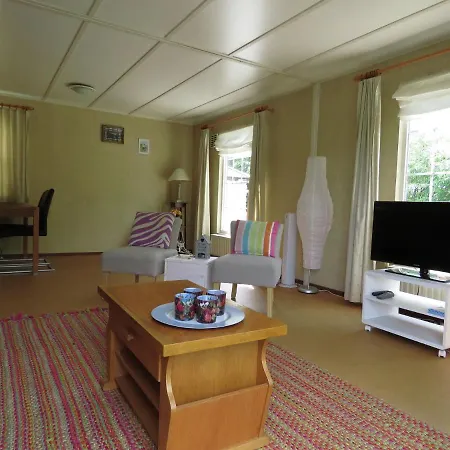 Detached Chalet With Nice Terrace, Near Recreational Lake