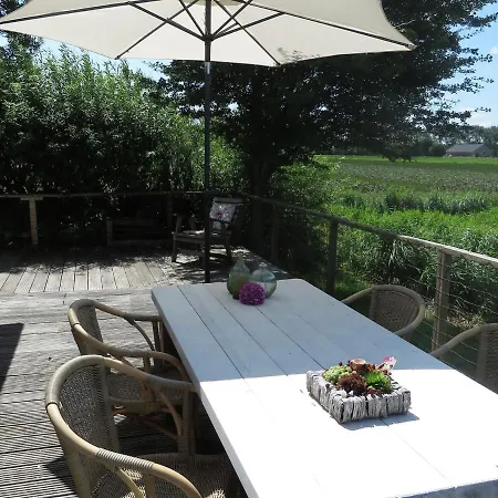 Detached Chalet With Nice Terrace, Near Recreational Lake